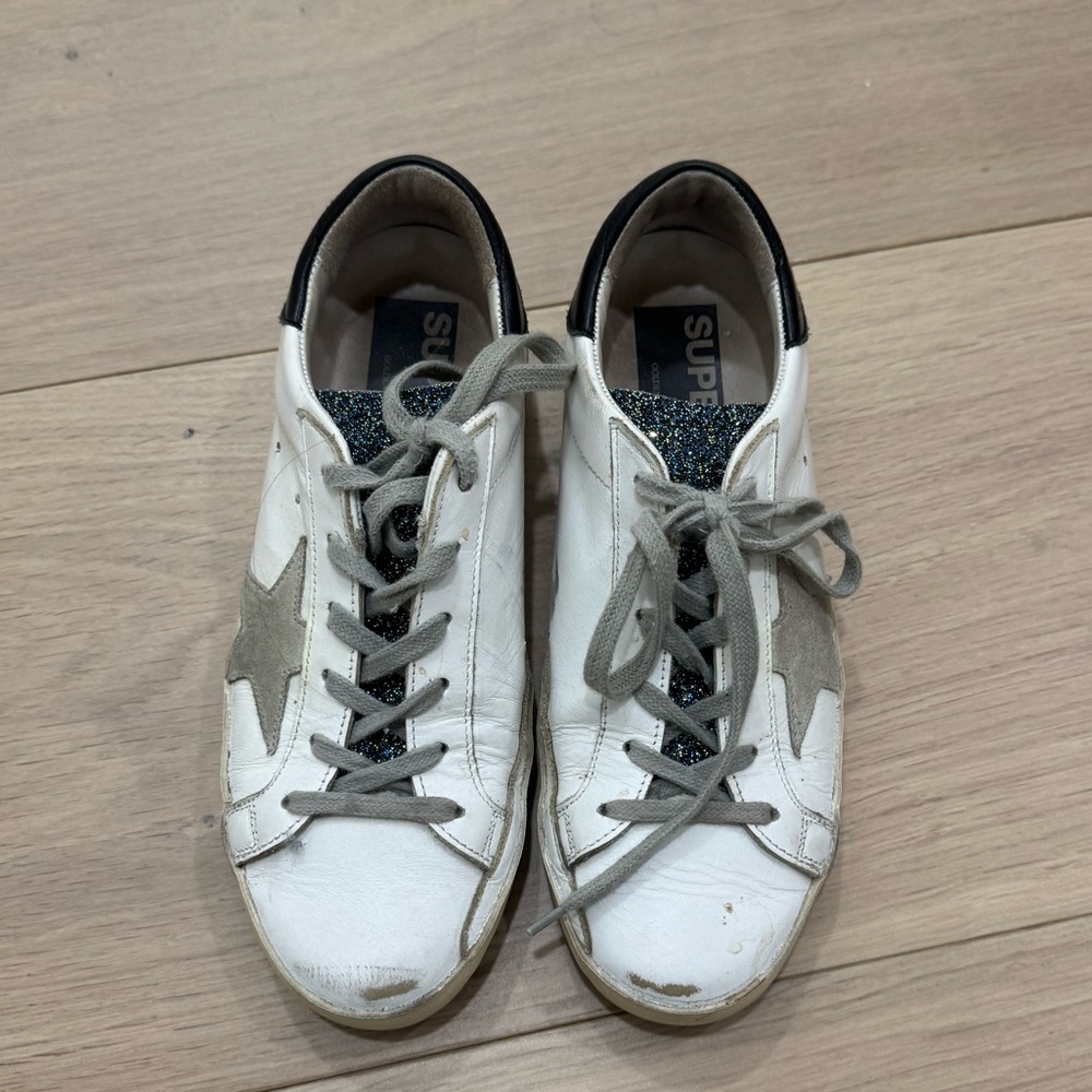 Golden Goose with sparkly tongue